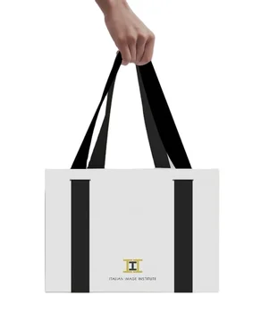 Luxury Custom Own Logo Printed Retail Clothing Packaging Paper Bag Shopping Packaging Paper Bag For Clothes