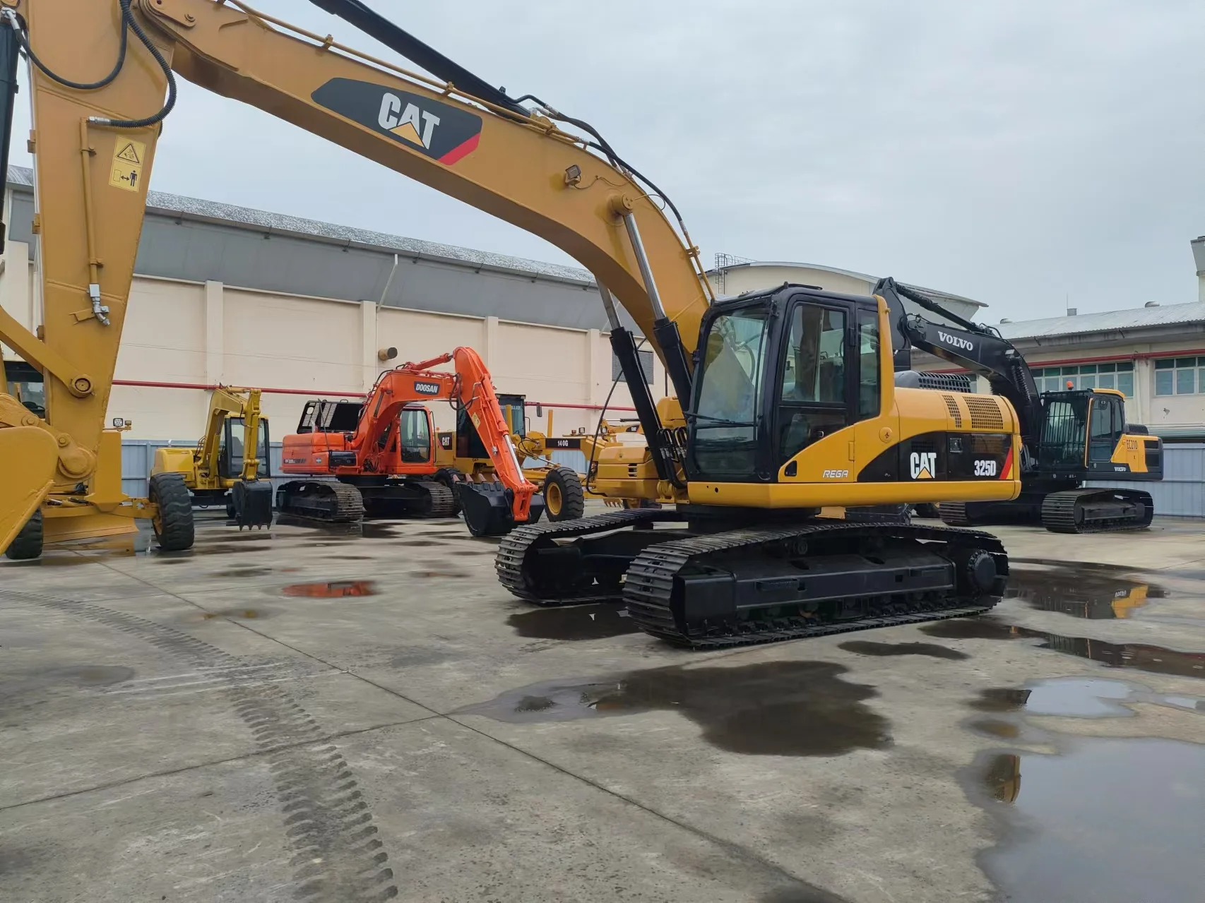 100% Original Cat 330d 336d 330c 30tons Large Excavator Hot