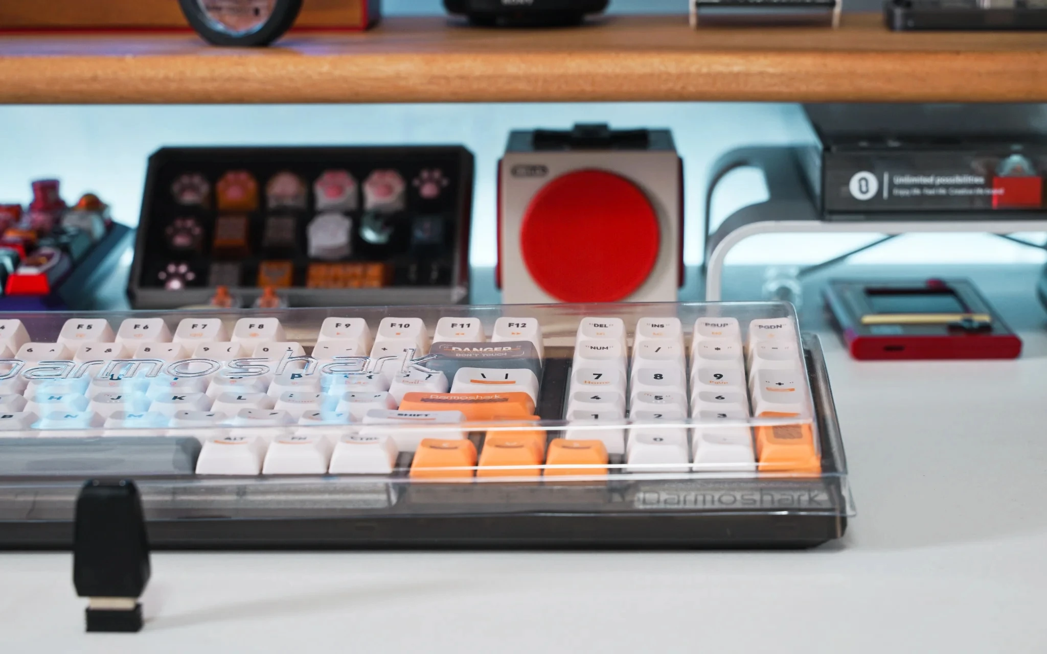 Hot Swap 98 Key RGB Backlight Darmoshark K7 Wired BT Wireless Mechanical Gaming Keyboards