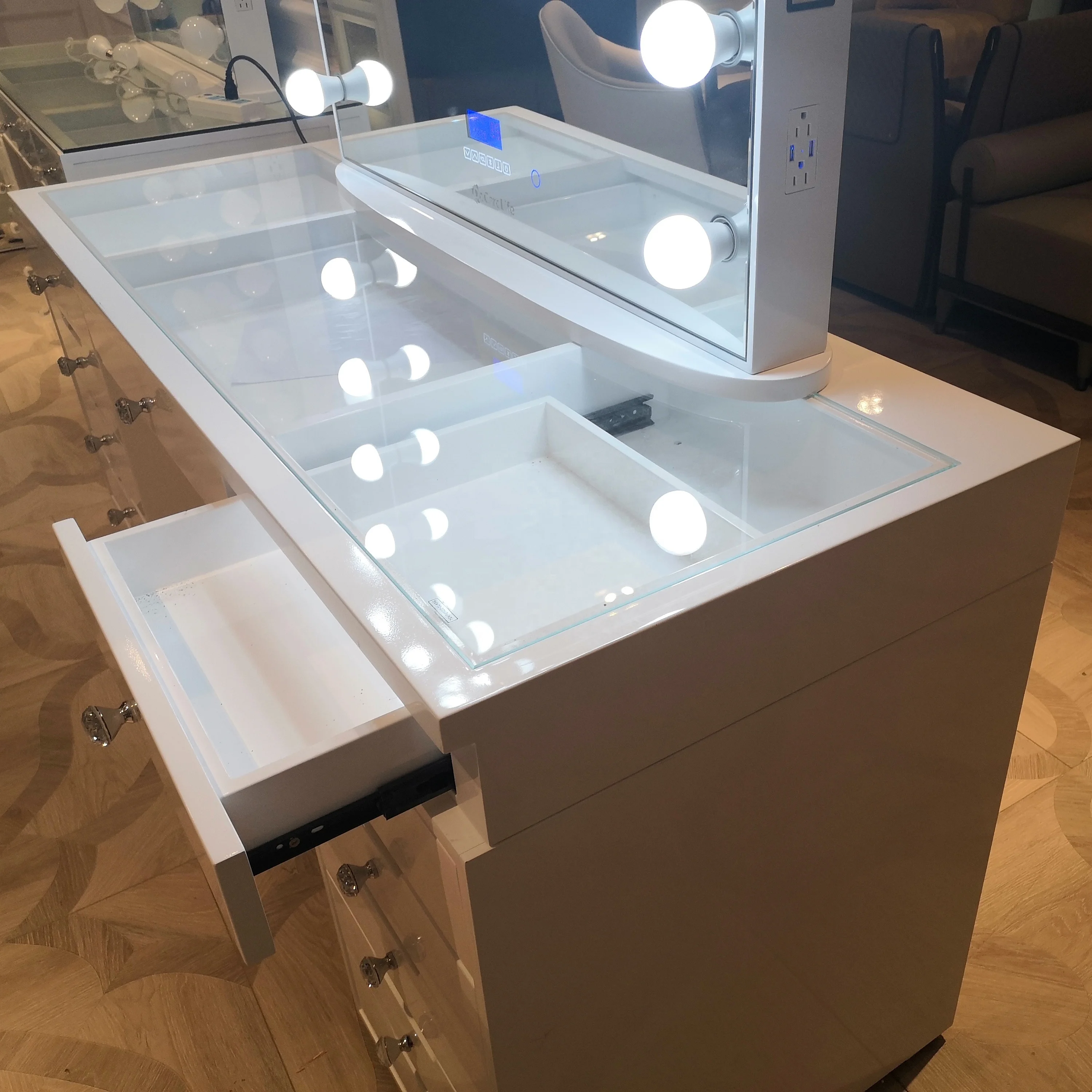Vanity Dresser Girls Lighted Mirror Dressing Table with Drawers Stock in USA! Docarelife Luxury Bedroom Furniture Bedroom Sets
