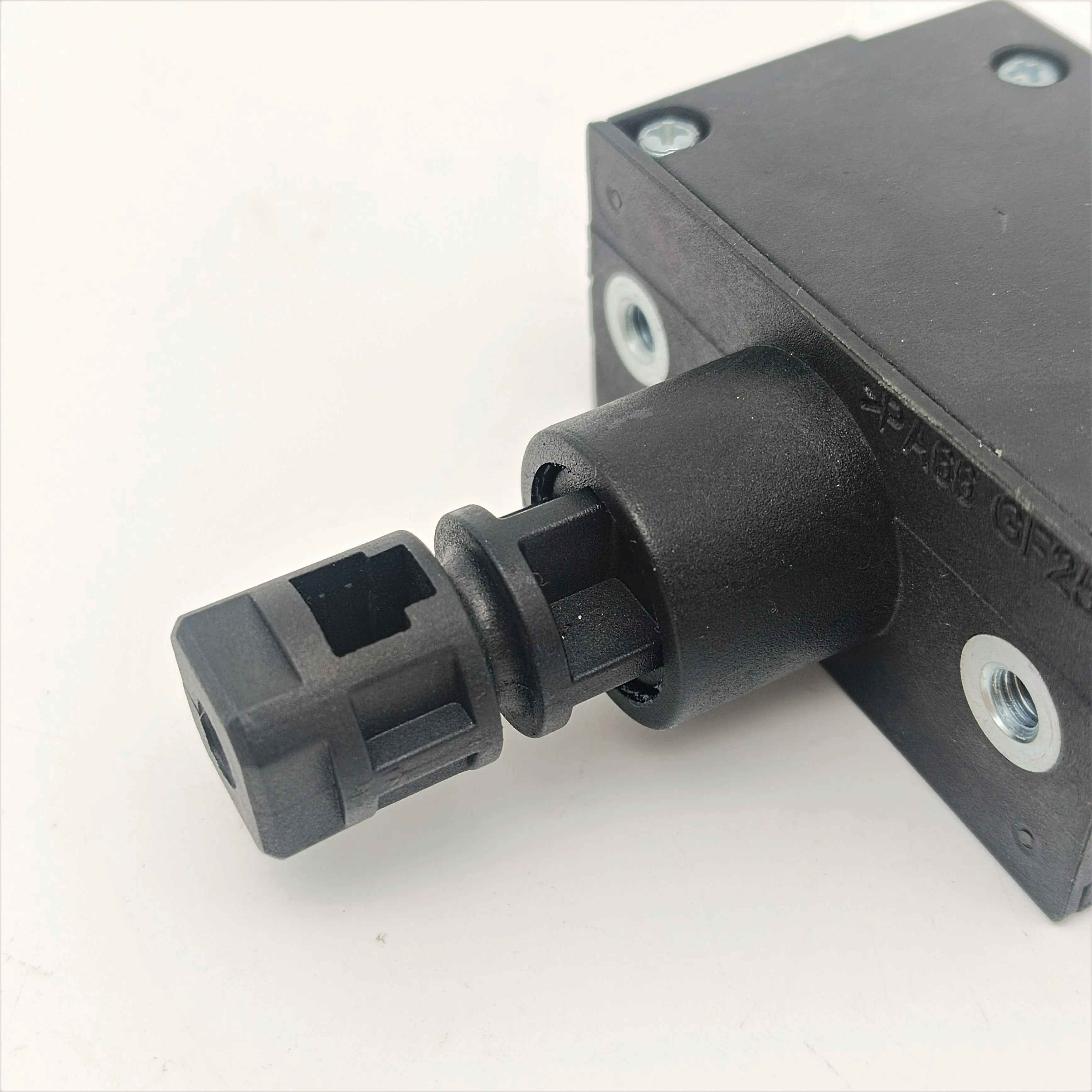 Original Forklift Spare Parts emergency off switch 7915491664 for Linde Forklift Spare Parts supplier