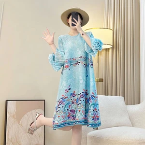 Wholesale Floral Print Pleated Dress Loose Fit Crinkle Casual Summer Outfit Plus Size Women's Dress