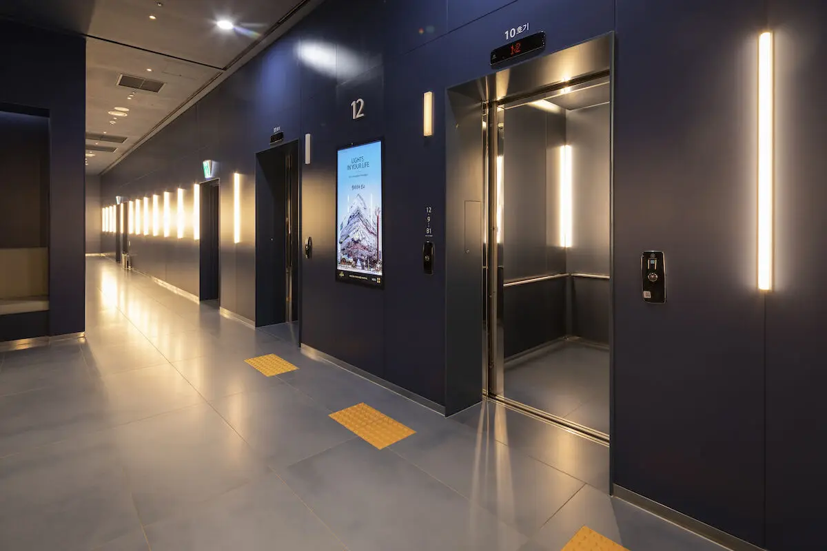 2-6 Floors Small Building Elevator Passenger LIFT Elevator Price in China