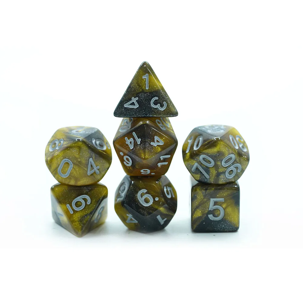 Saincheaptha 16mm Bicolor Polyhedral Résin Dice Plastargainn Dathaithe Leictéir Cluiche DND