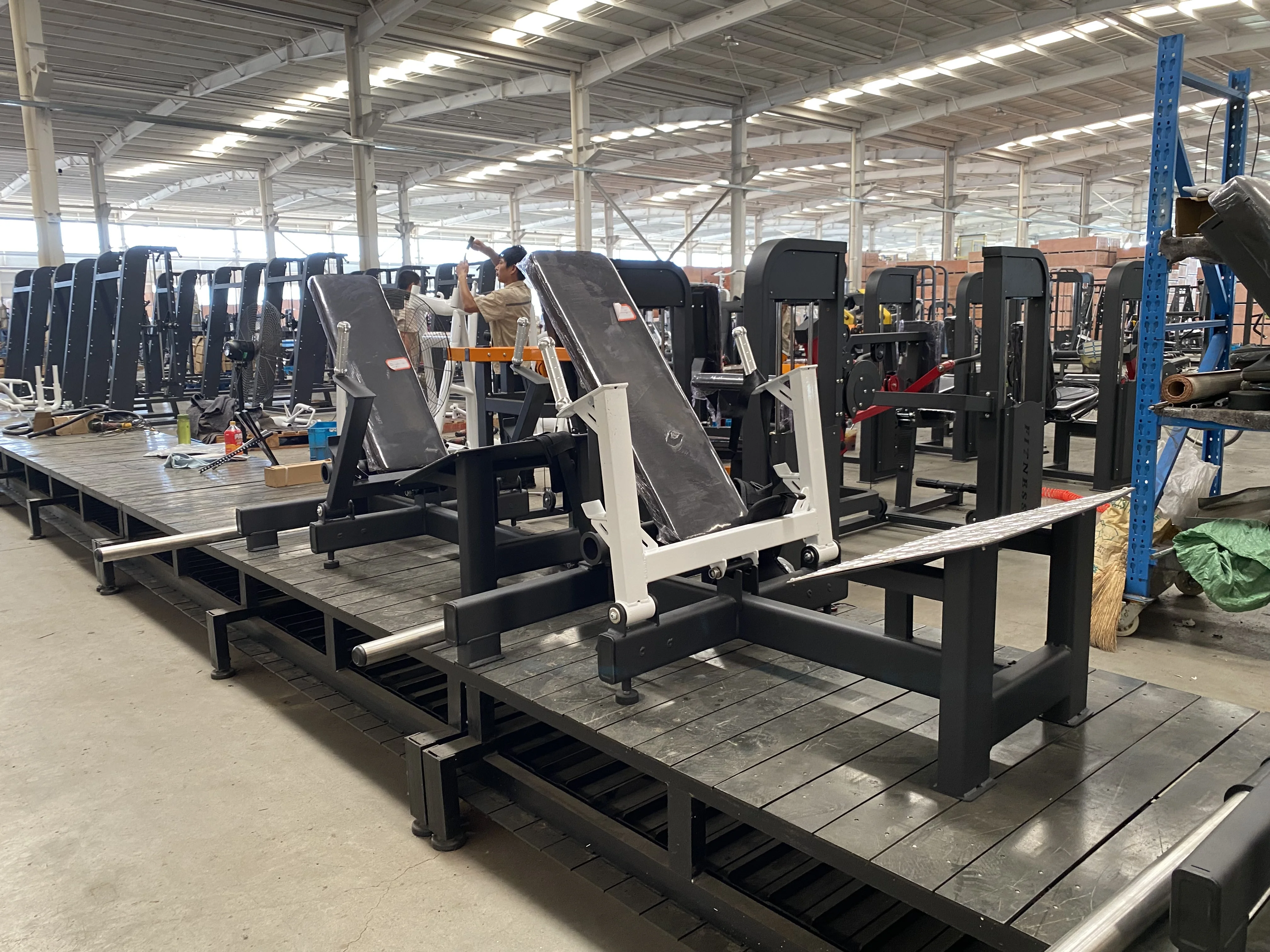 TZ-8133ヒップスラストグルートマシンマシンジムベストセラーの