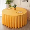 Fiore all'uncinetto singolo giallo dorato