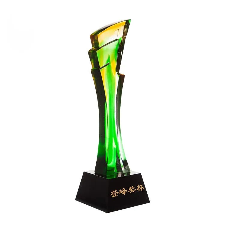 Small Bridge Direct Sale Factory Wholesale Custom Novelty LIULI Crystal Plate Sublimation Award Trophy details