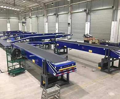 Automatic Remote Control Telescopic Mobile Belt Conveyor For Heavy Duty ...