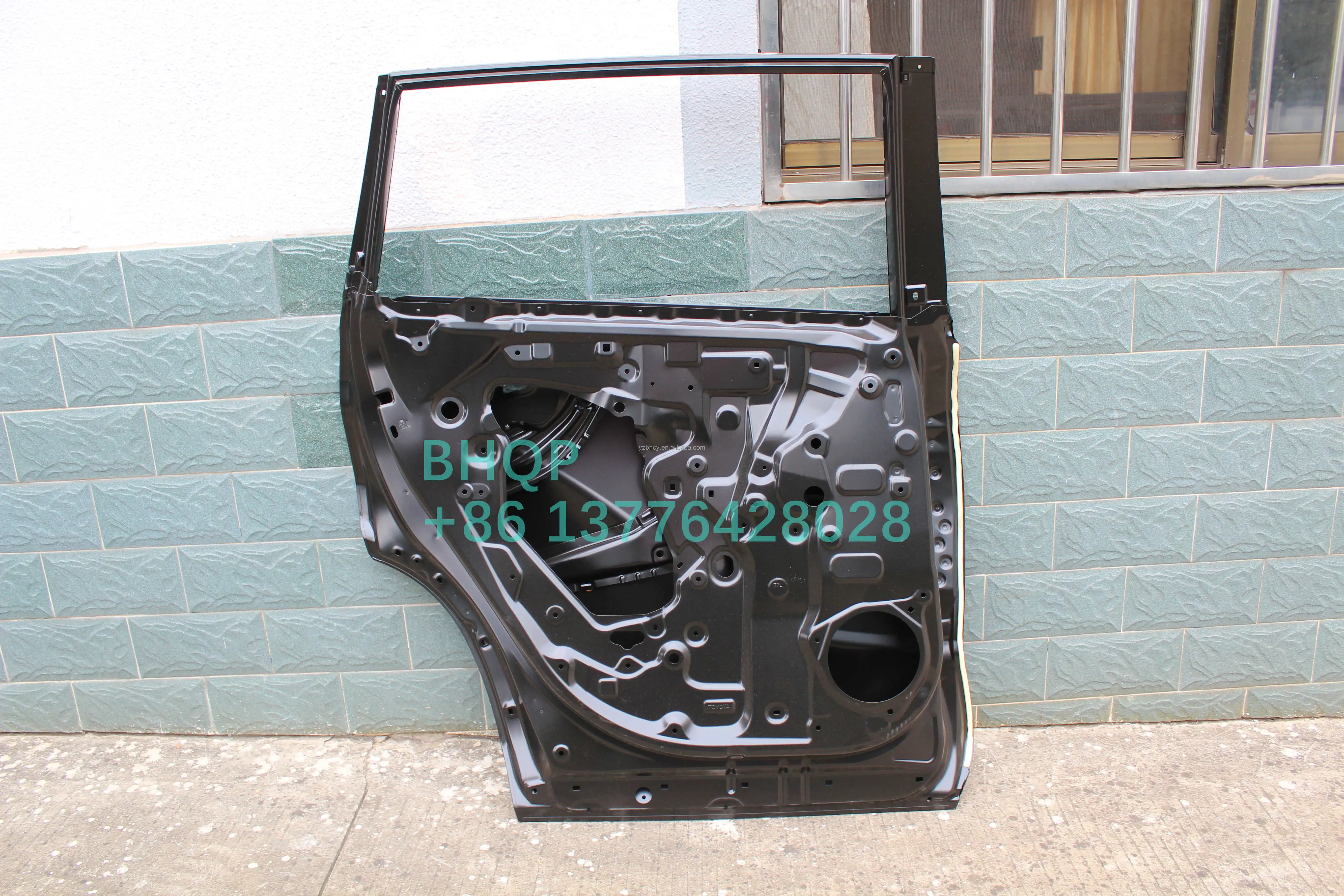 Auto Spare Body Parts Car Rear Door Panel Replacement For Highlander