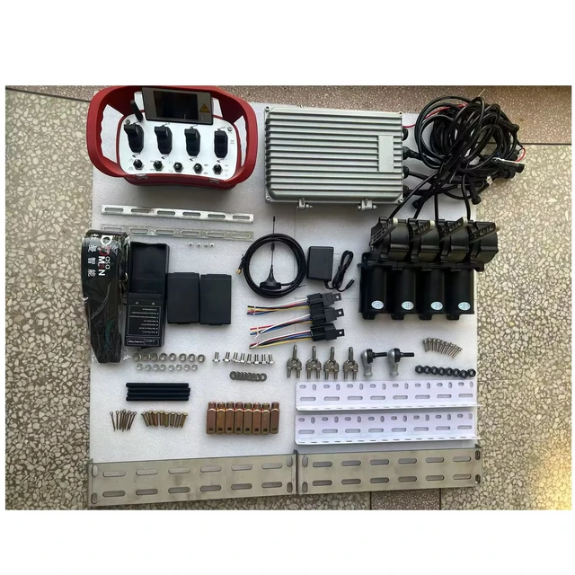 High-Performance Remote Control Of Aerial Work Vehicle Shockproof With Multi-Language Switching And Real-Time Display Screen