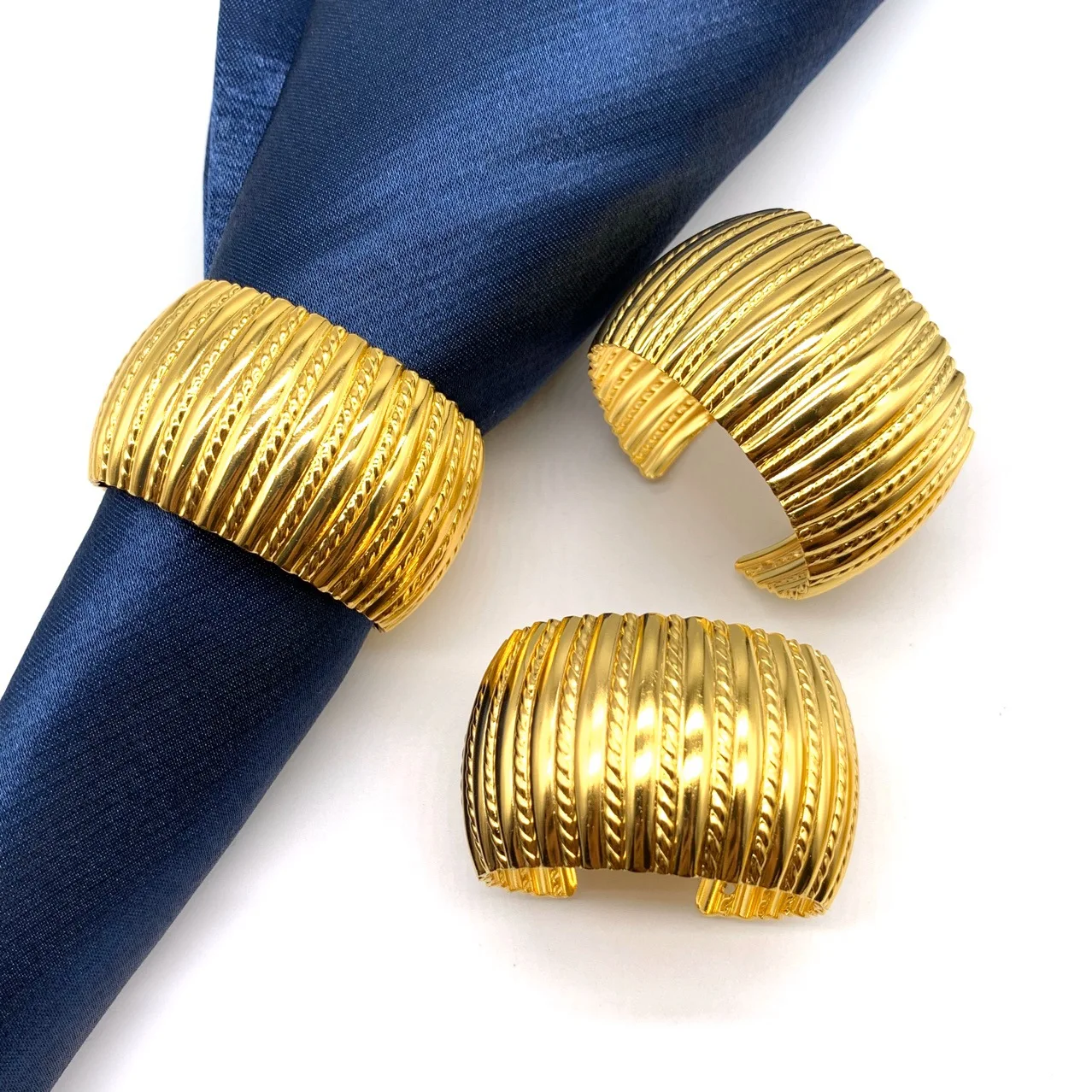 Metal Gold Napkin Rings Wedding Party Events Holiday Dinner Table