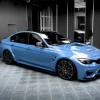 สีฟ้า Yas Marina