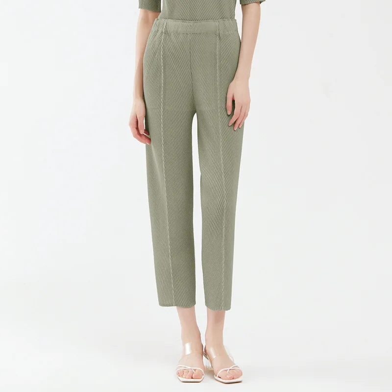 Spring and Summer New Style Fish Scale Pleats High Quality Casual Slim Trousers Loose Solid Color Pants for Women