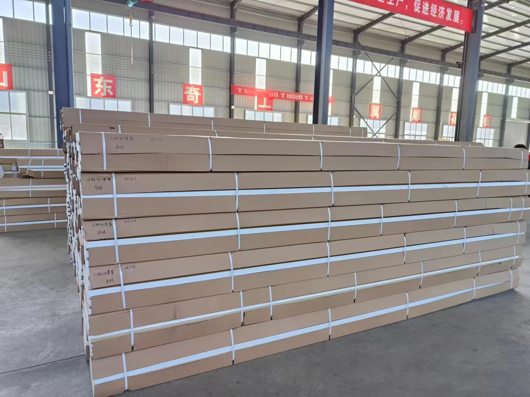 Decorative waterproof exterior wall siding panel Insulation Rock Wool Sandwich Panel factory