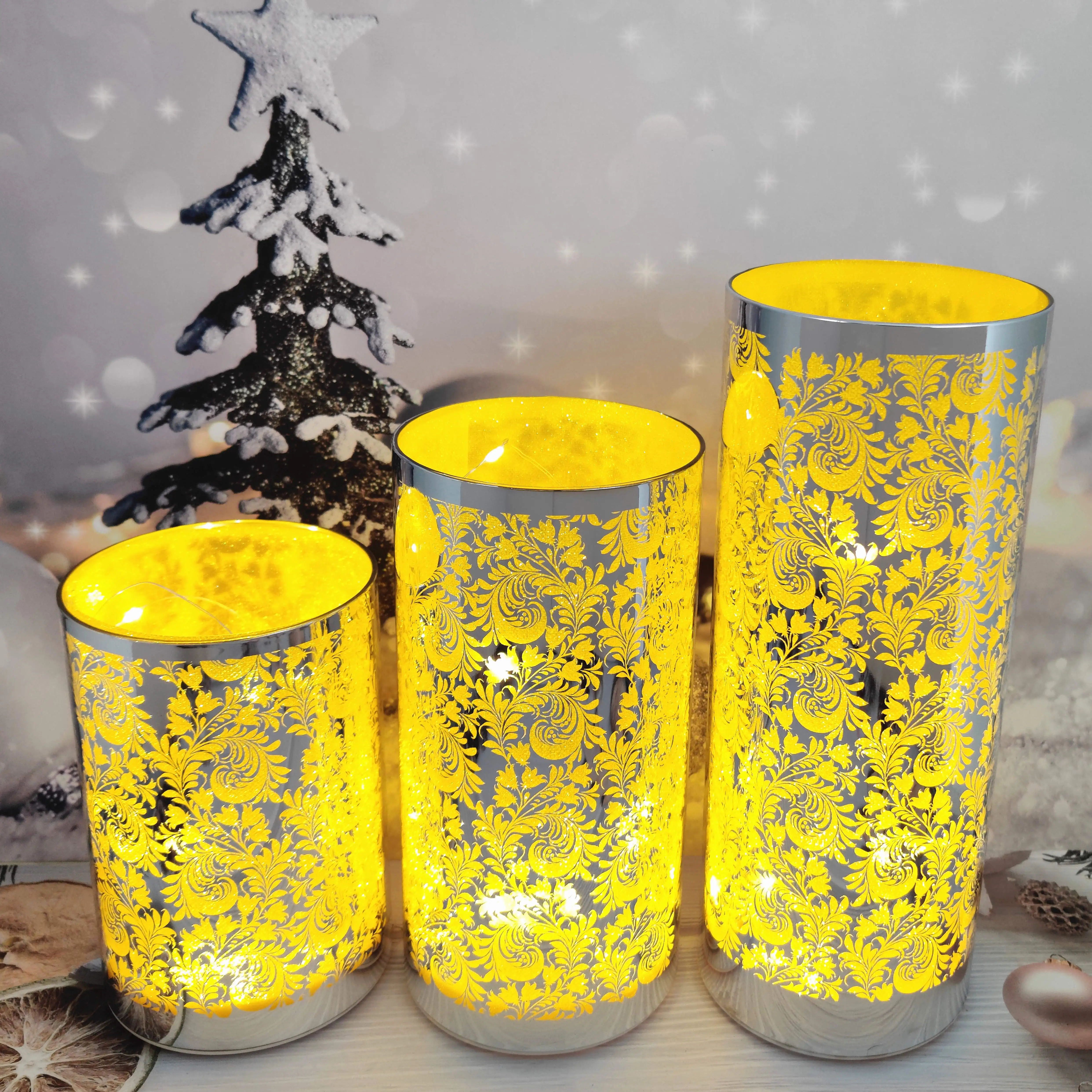 Battery operated led light up glass Christmas cylinder hurricane table decoration setting ideas factory