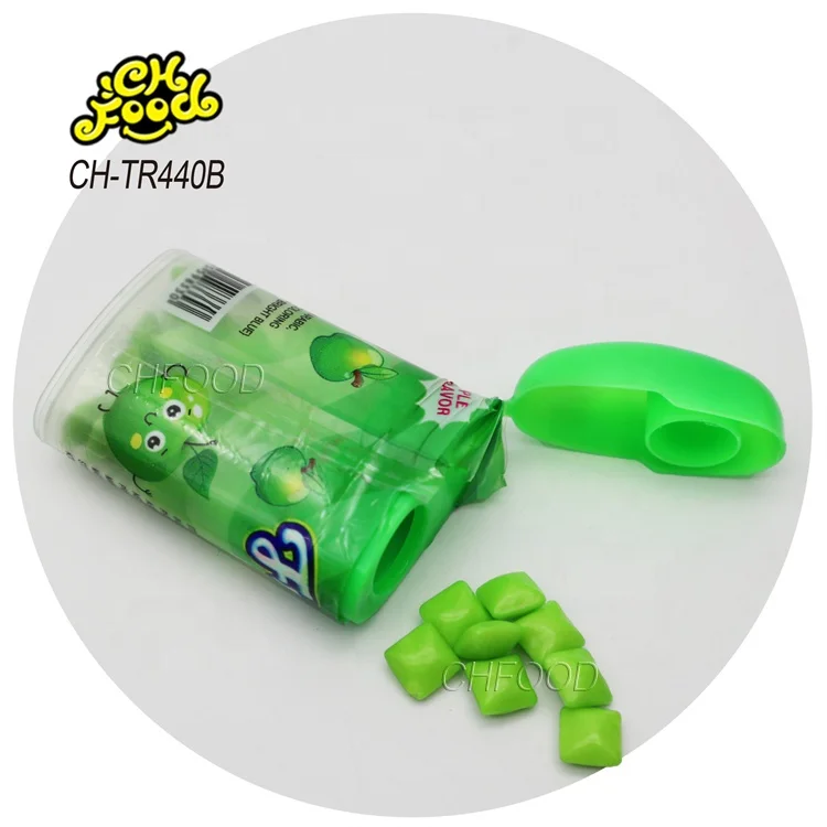 Wholesale Fruit Candy Packing in Small Bottle Square Mini Chewing Gum Candy Toy for Kids