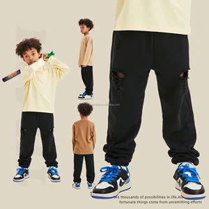 Customizable Kids Apparel Ripped Hip Hop Pants Streetwear Distressed Cargo Pants for Dance Team Group Clothing
