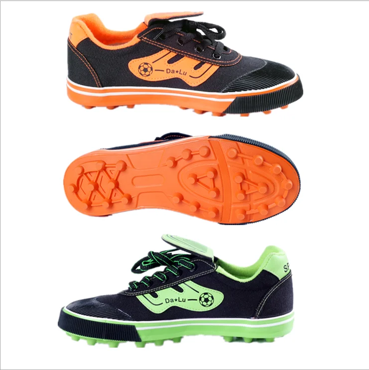 Оптовая продажа с фабрики, модная черная обувь для бега PE school boy OEM custom TF turf с шипами, тренировочная Спортивная вьетнамская футбольная обувь для мужчин