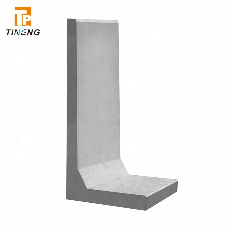 made in China L type concrete Retaining wall mold for sale