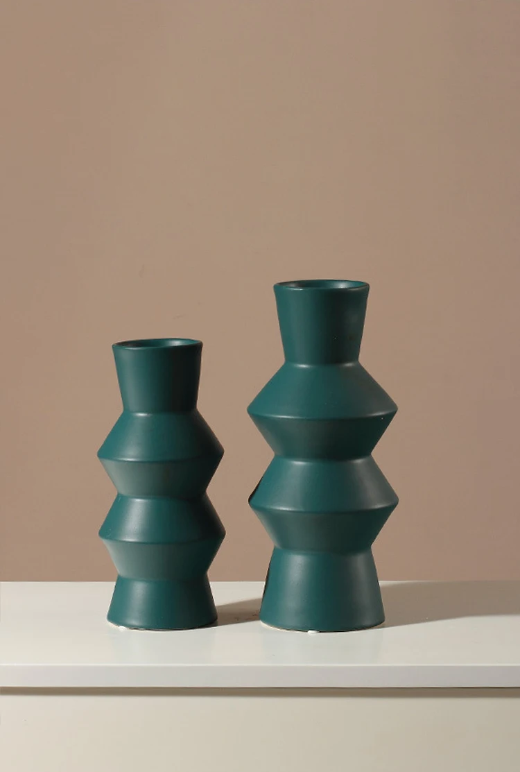 Factory Ceramic Nordic Style Small Vase Wedding Center Piece Pottery Ceramic Decoration Customized Ceramic Vase