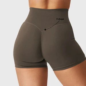 Custom Logo Breathable High Waist Side Pockets Soft Gym Sports Shorts Outdoor Elastic Compression Scrunch Back Yoga Shorts