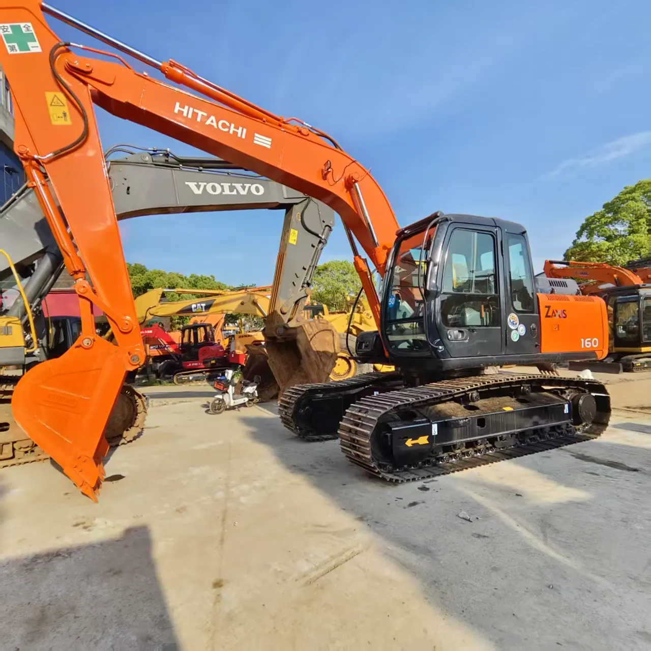 Used Hitachi ZX160 Excavator 0.6m Bucket 16 TON Operating Weight