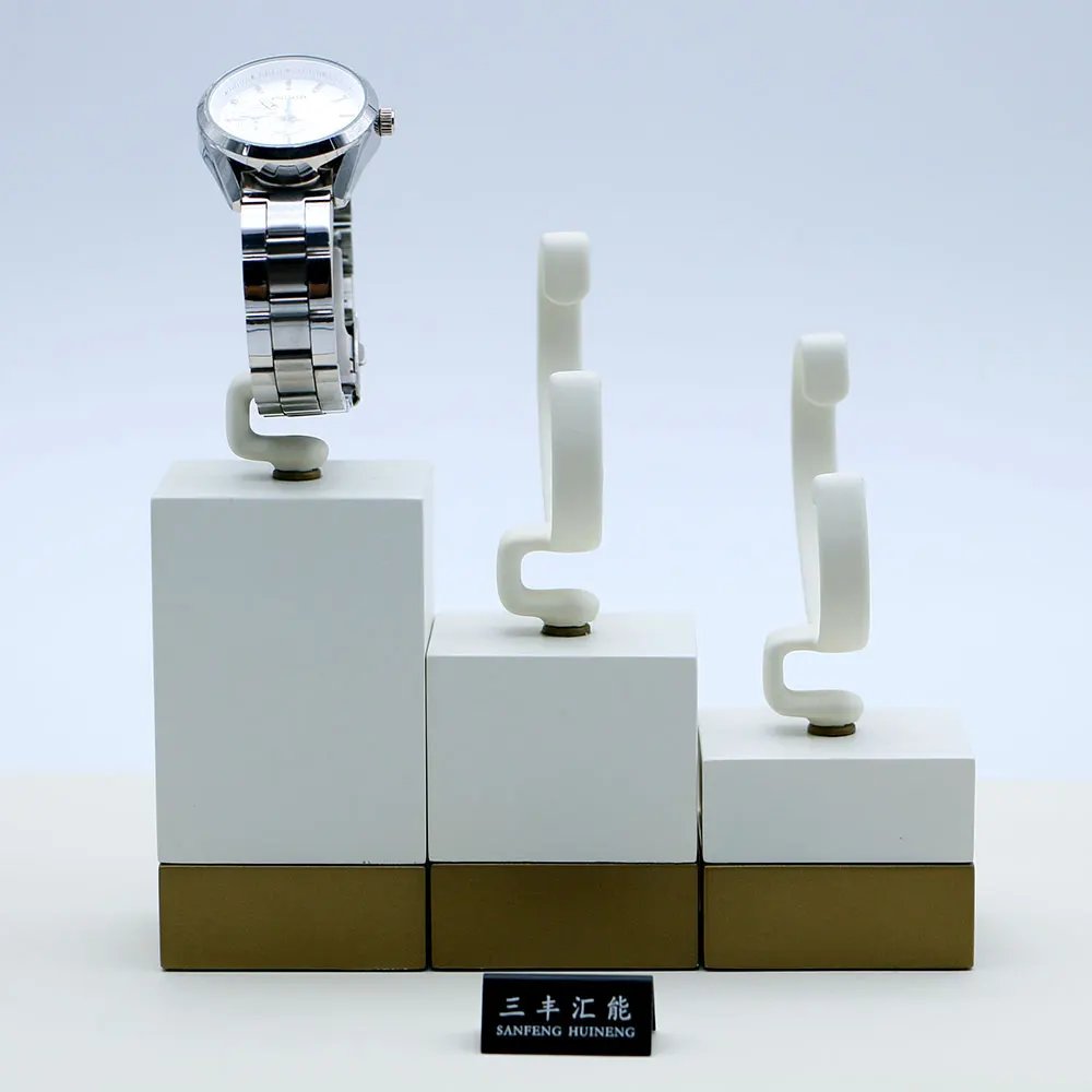 Simple Counter Display Stand Gum Dipping Props Accessories - Vertical C-Ring Holder for Women's Wrist Watches