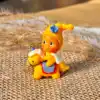 Pequeño rey a caballo
