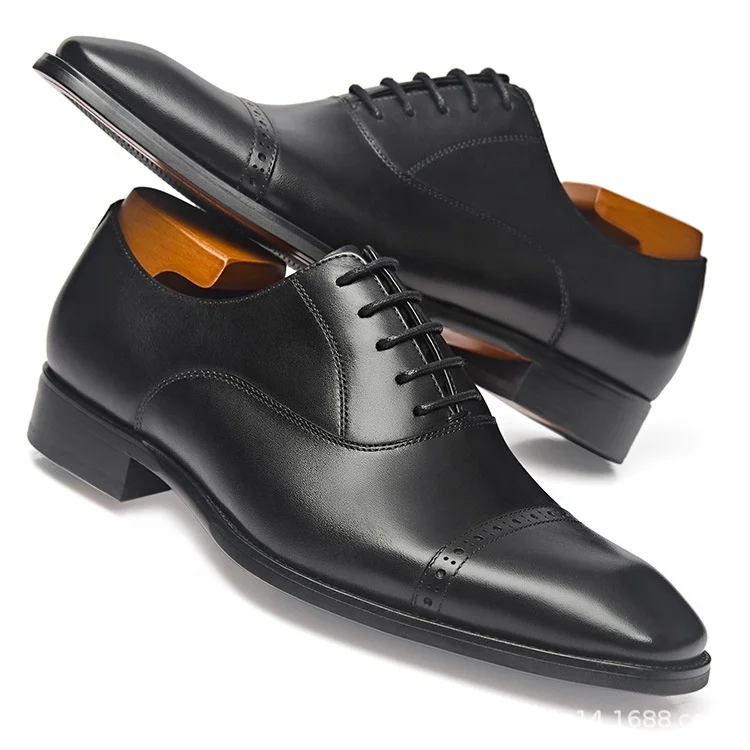 cúbico Aclarar trampa Wholesale Zapatos de vestir italianos de cuero para hombre, calzado clásico  de negocios, a la moda, color marrón, 2022 From m.alibaba.com