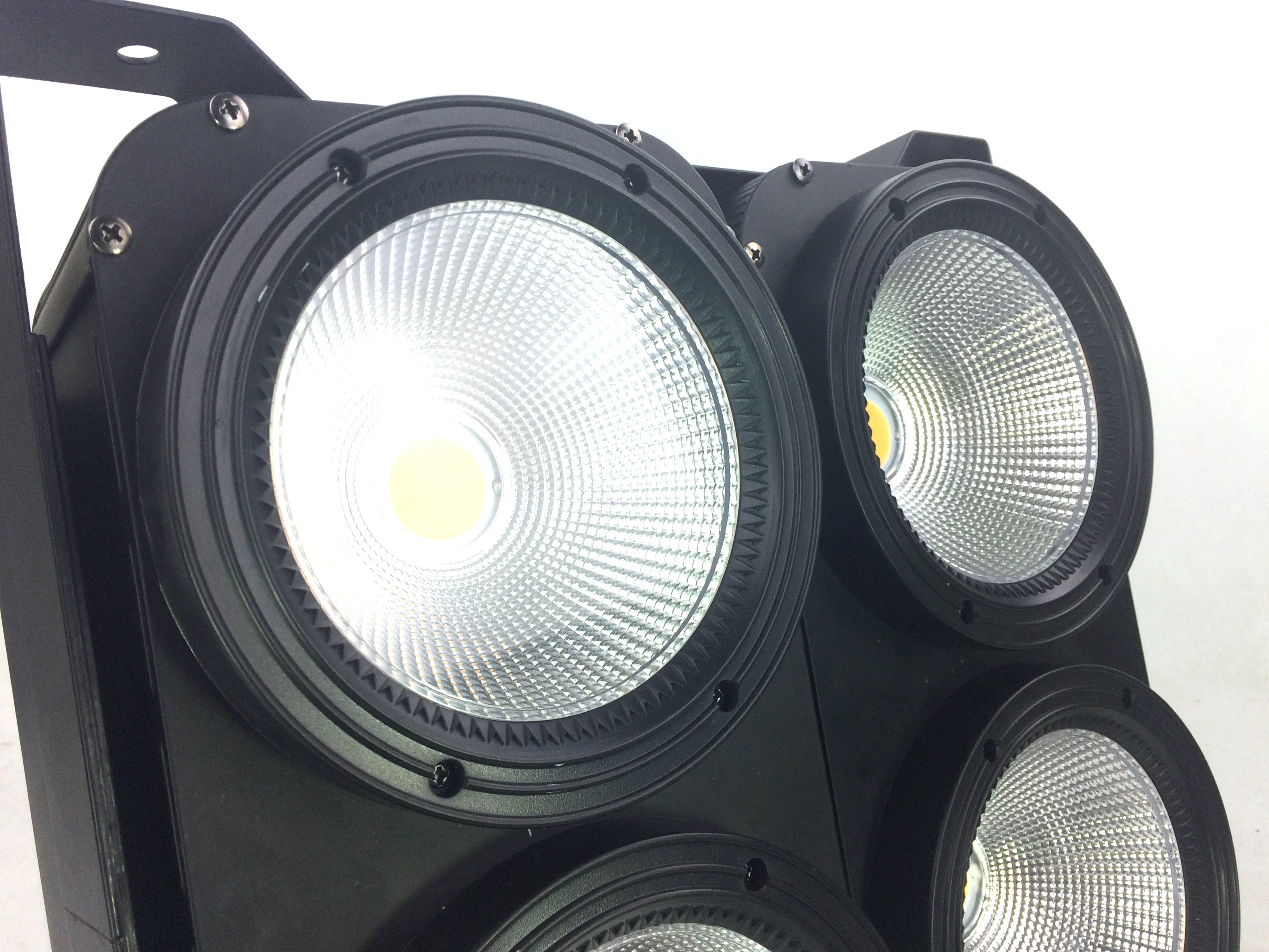 LED Blinder Light 4x100W LED COB Stage Lighting Warm White 400W LED Audience Blinders Light in DJ Music Bar Garden Floor