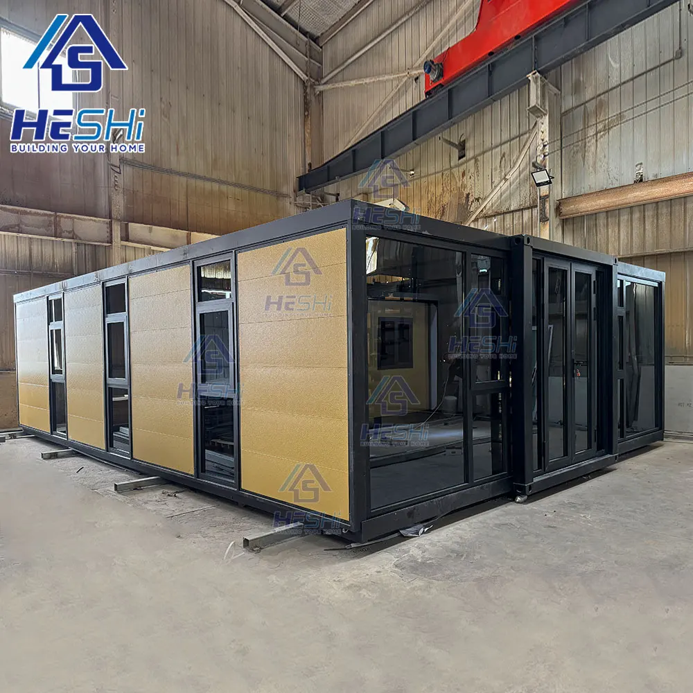Insulated Prefabricated 40ft 20ft Expandable Container House