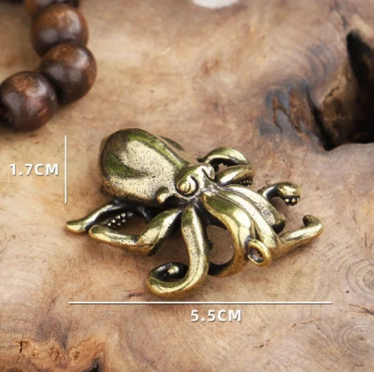 Solid Brass Office Desktop Kitchenware Octopus Bronze Tea Pet Jewelry Arts and Crafts Gifts Handplay Pieces Metal Crafts