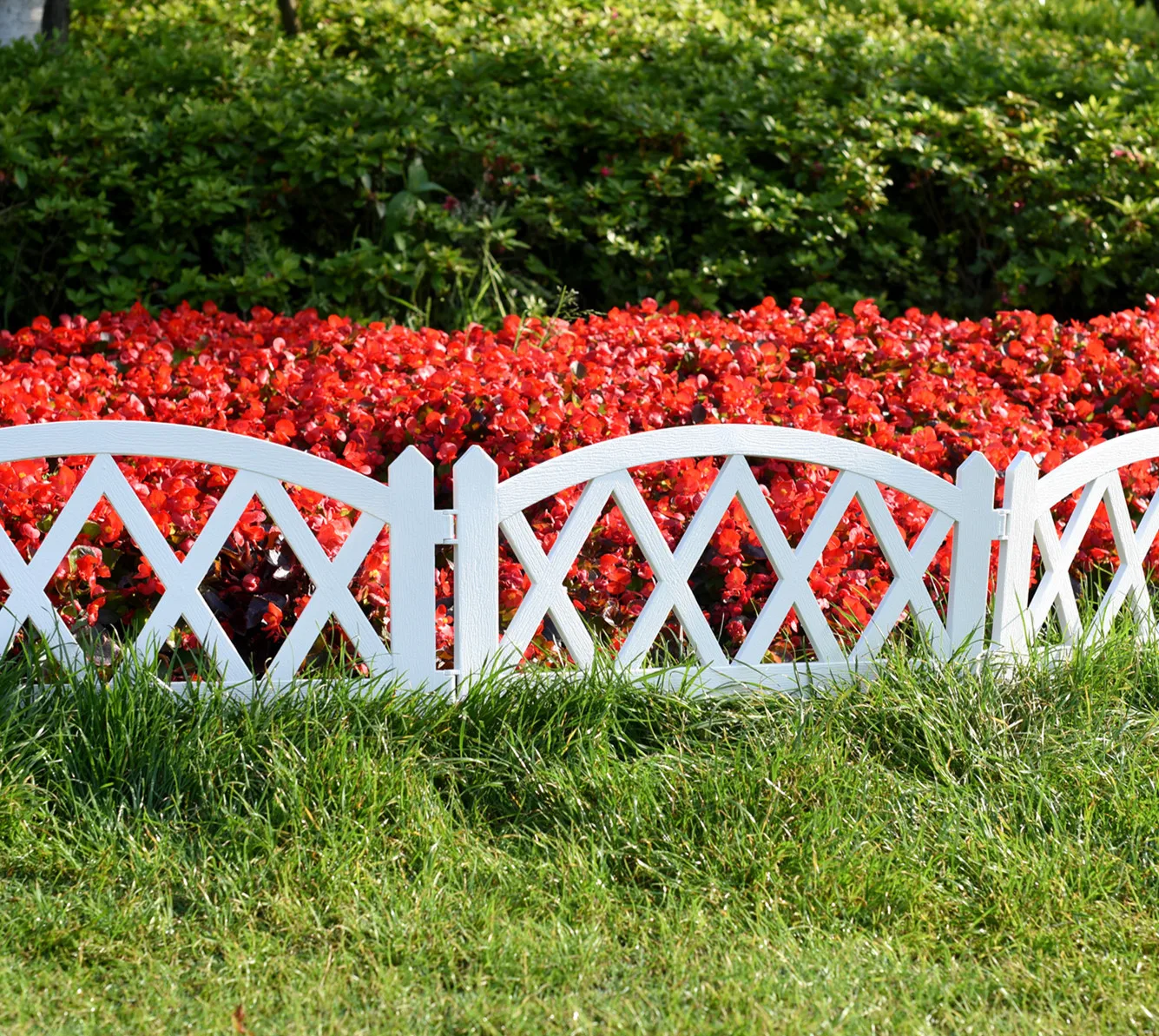 Decorative Garden Border Plastic Fence 22-Pack White Picket Fence ...