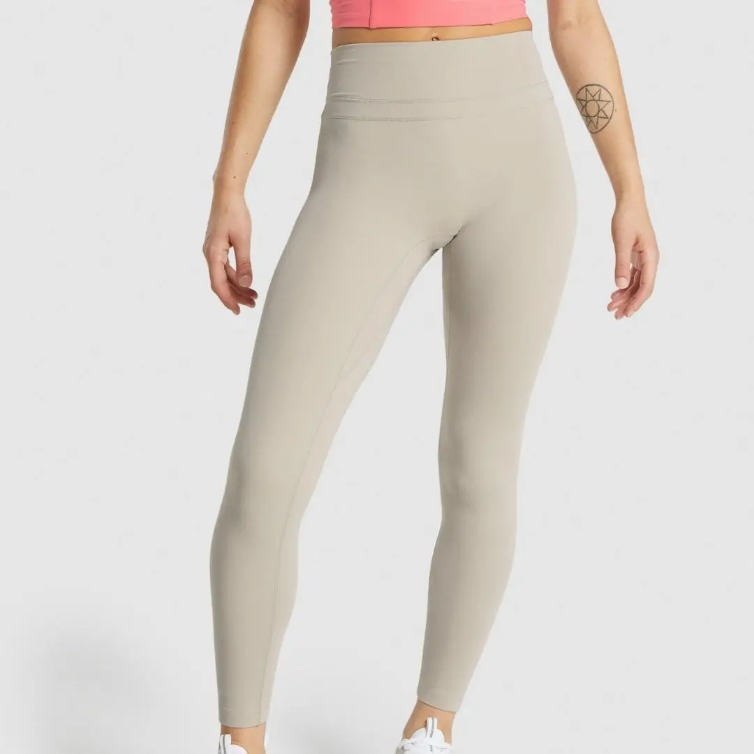 Wholesale Fitness Nylon Spandex Booty Lift Yoga Wear Fashion Sports Leggings Fitness Women Scrunch Butt Leggings With Pockets