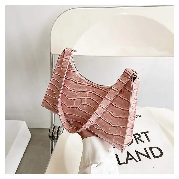 Fashion Mini Crocodile Pattern Armpit Shoulder Handbag Popular Zipper Alligator Pattern Lady Underarm Bag Hot Selling  Purse