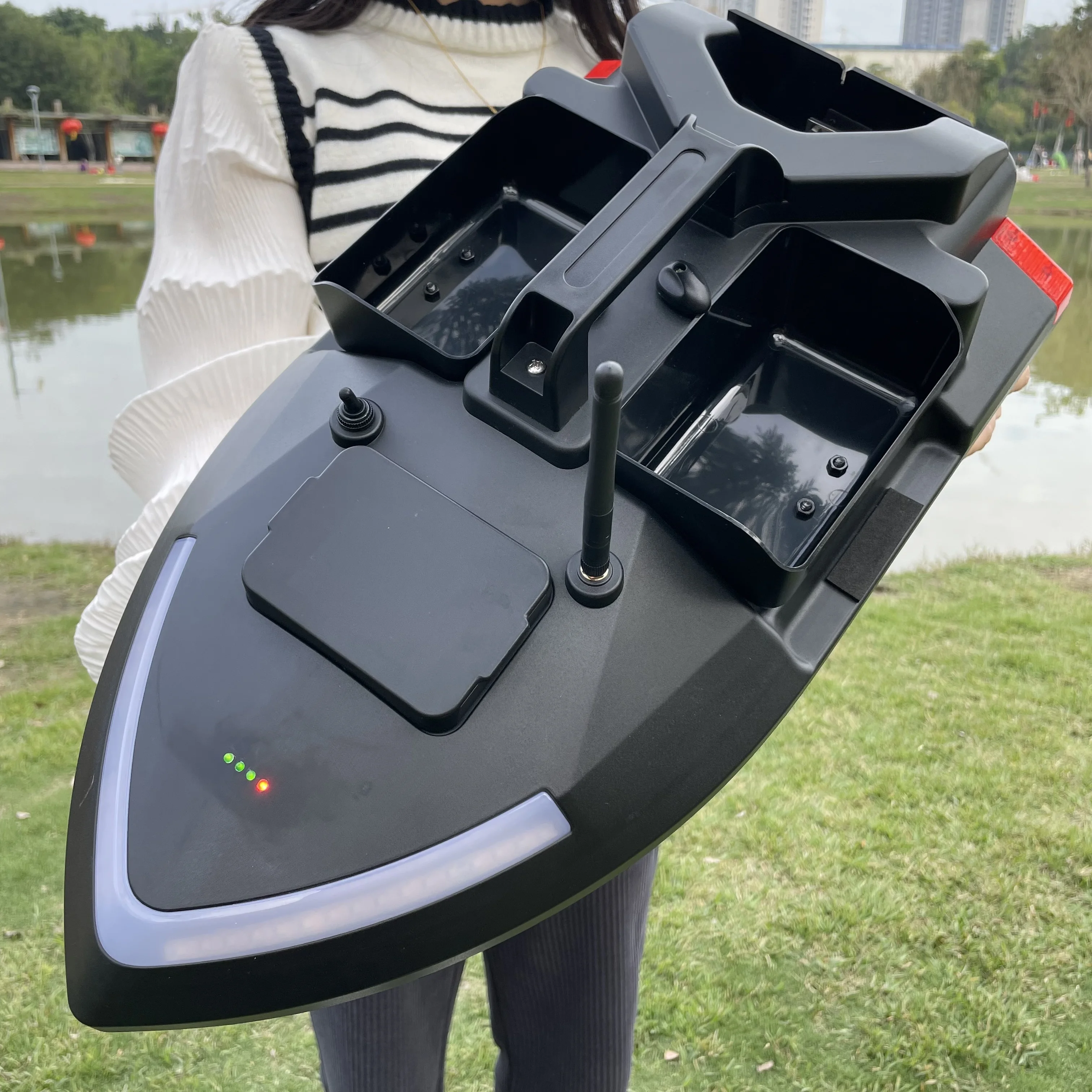 Bateau à appât 5200 mAh noir, 500 m Appât de pêche avec télécommande