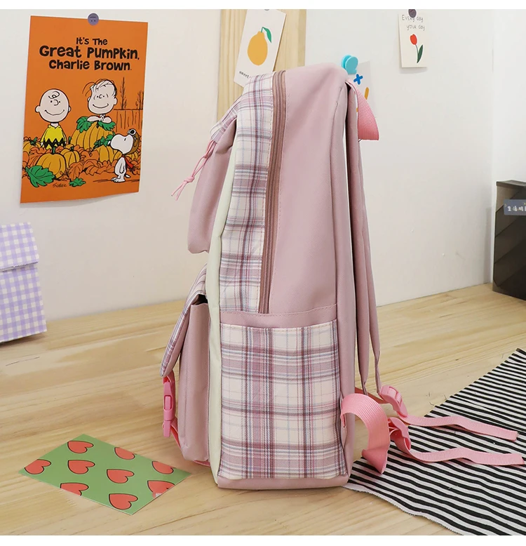 Wholesale customized large capacity middle and high school cute dolls students 4 in 1 lunch box  travel school backpack