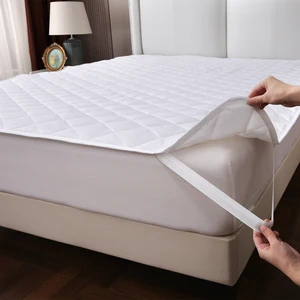 OEM/ODM Customizable Waterproof Cotton Mattress Cover with Hollow Fiber Filling Machine Washable