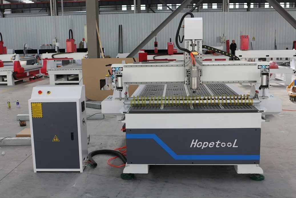 4*8 wood cnc router with pressure wheel 4*8 wood cnc router with pressure wheel wood cnc router,cnc router 1325,wood engraving machine