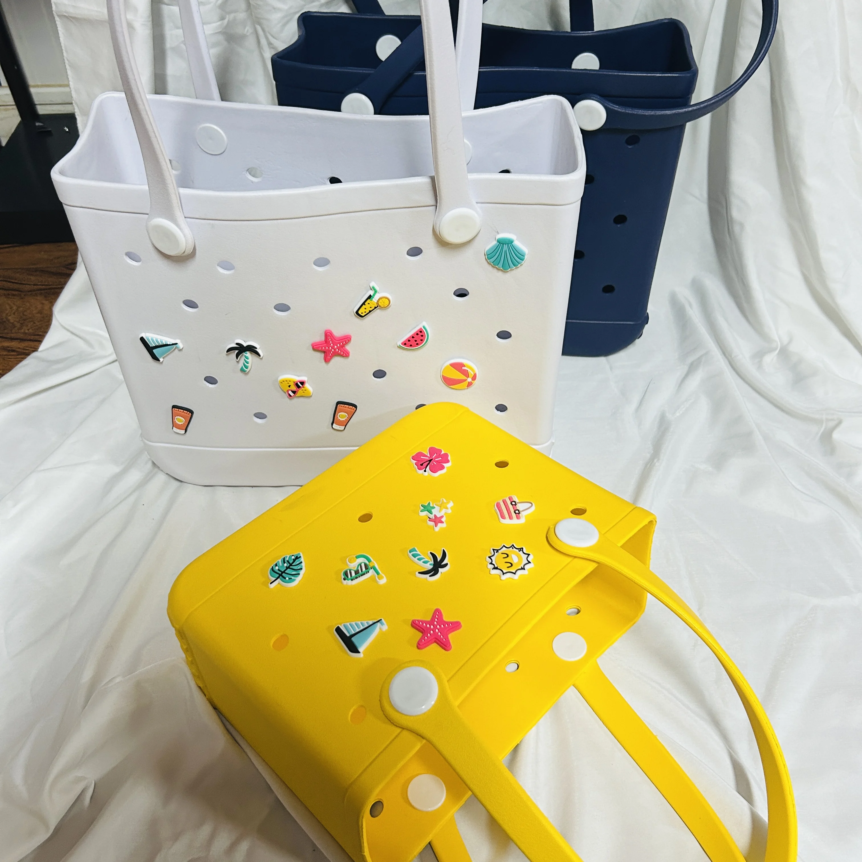 Casual Summer EVA Beach Outdoor Silicone Tote Small Hole Handbag