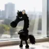 Buona fortuna mascotte cavallo nero - 1 confezione con portachiavi
