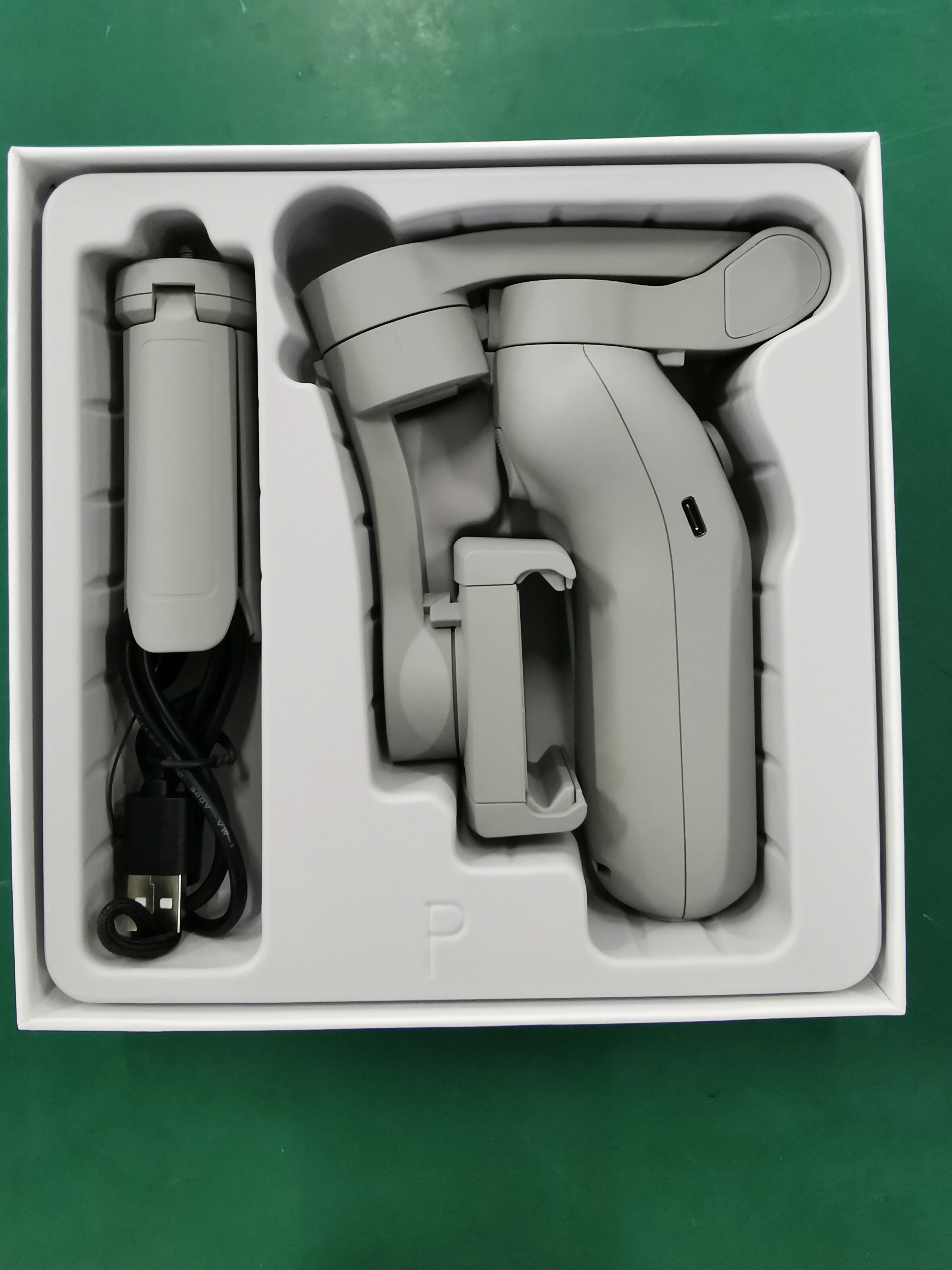 H02381face7ae4e52b0f3c714768849dbj