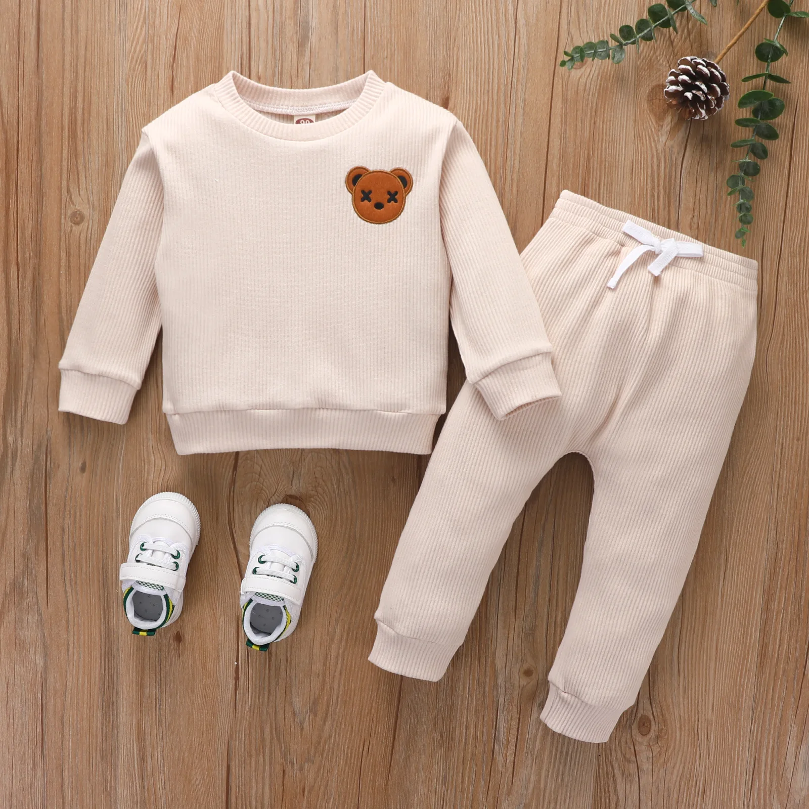 2023 Wholesale Kids Autumn Suit Leisure Bear Embroidery Long Sleeve Top 2023-wholesale-kids-autumn-suit-leisure-bear-embroidery-long-sleeve-top