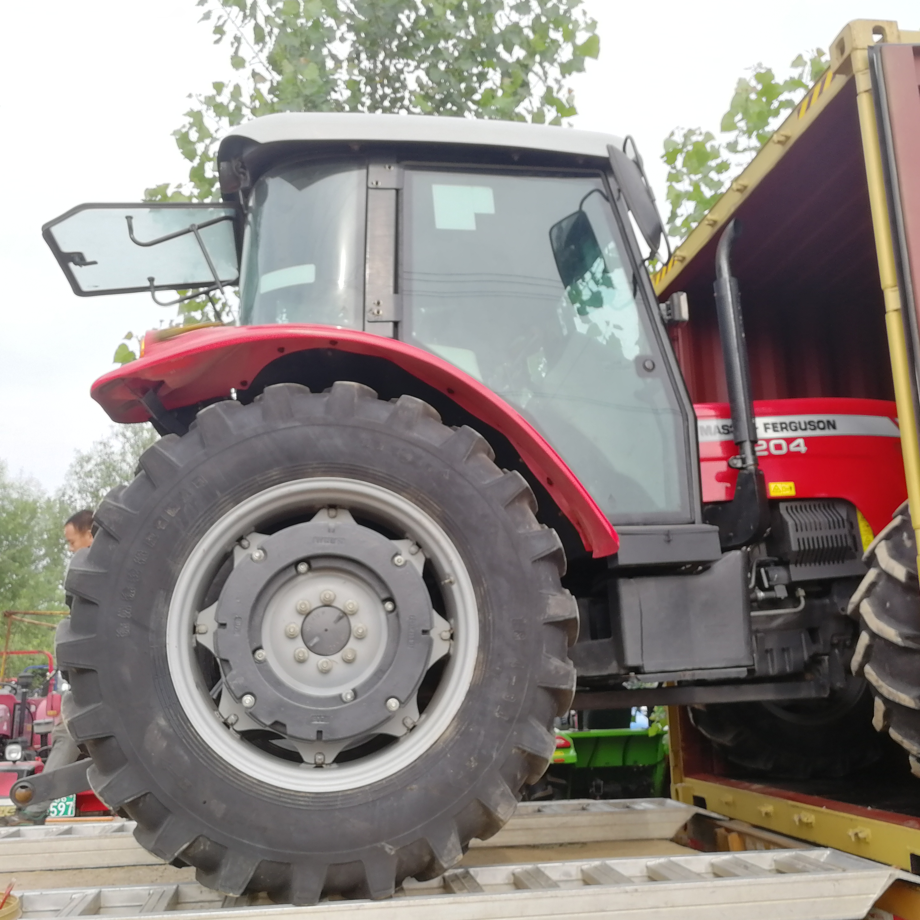 Used Tractor Massey Ferguson Xtra 1204 120hp 4wd Wheel Farm Orchard