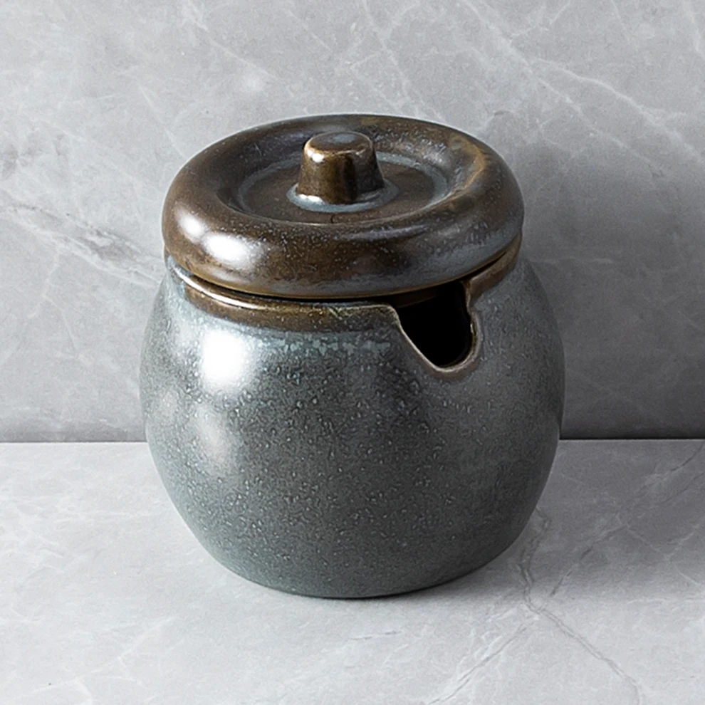 Table Seasoning Pot Soy Sauce Pots Toothpick-Holder Dish Saucer Square Ramkin Ceramic Spoon Chopstick Stand Salt & Pepper Shaker