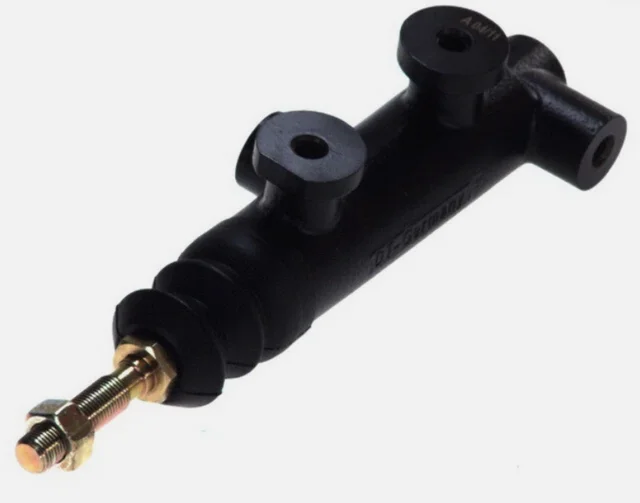 Wholesale Brand New Clutch Main Cylinder 0751820 0260242 0390487 for DAF Truck