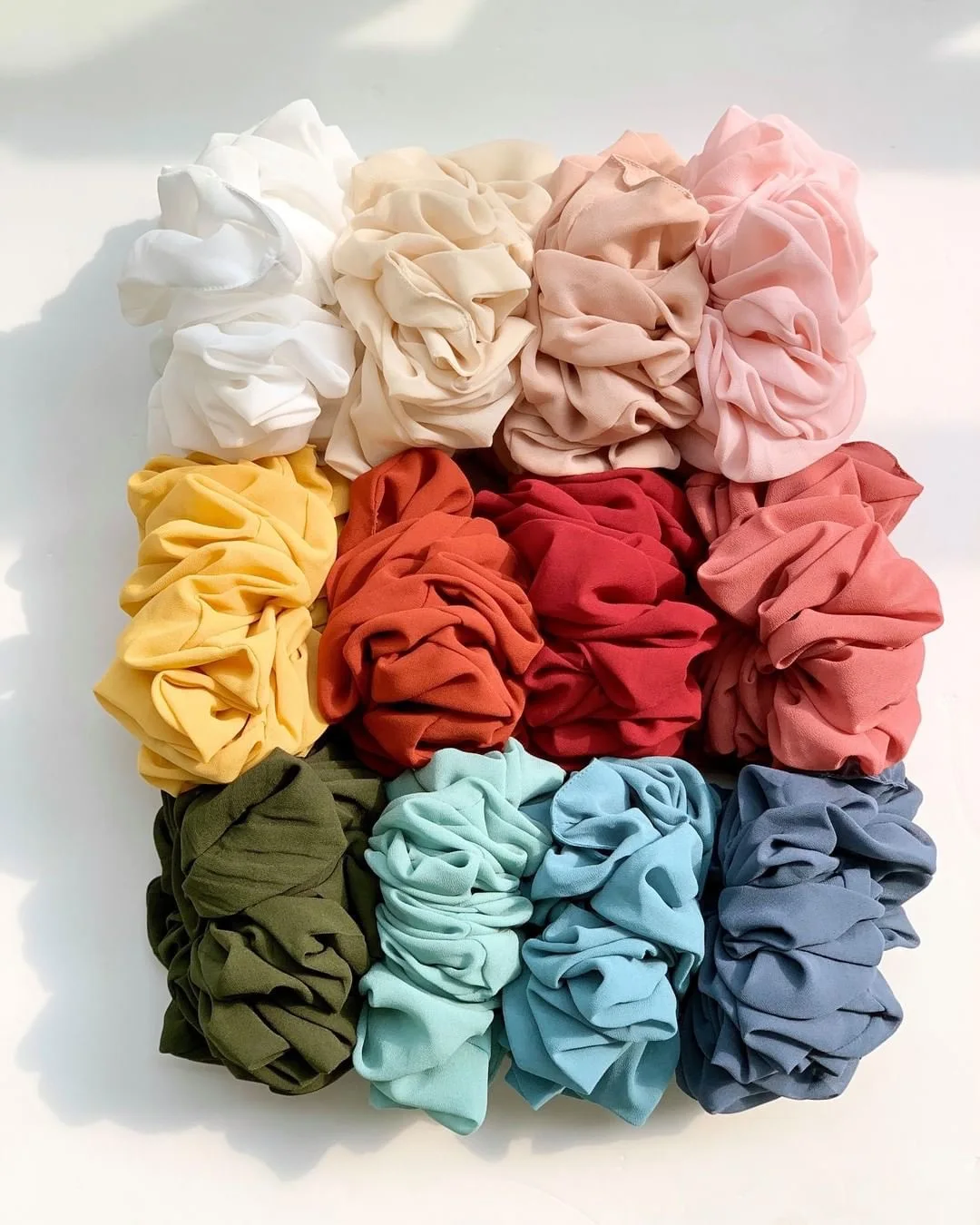 Wholesale Women Large Oversized Hair Headband Chiffon Hair Elastic Scrunchies  Hair Accessory Giant Scrunchies