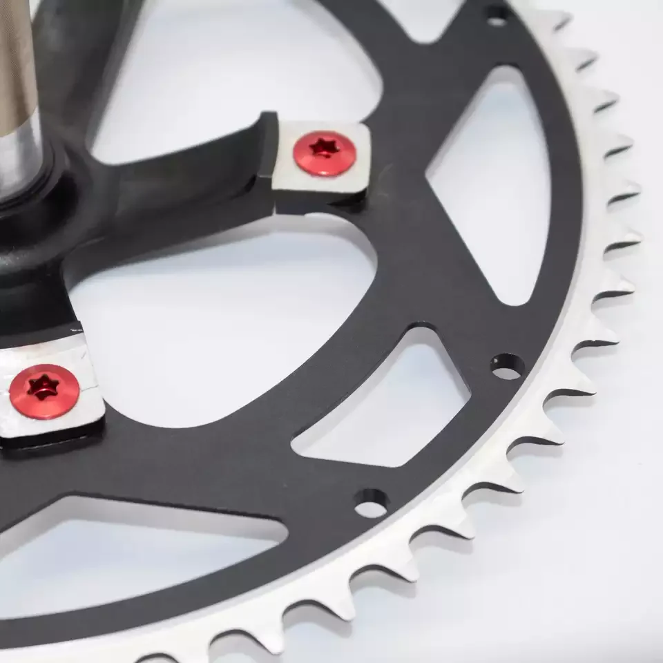 Pinakabagong Mga Trend sa Pag-unlad ng Carbon Fiber na Magaan na Crankset para sa Kalsada