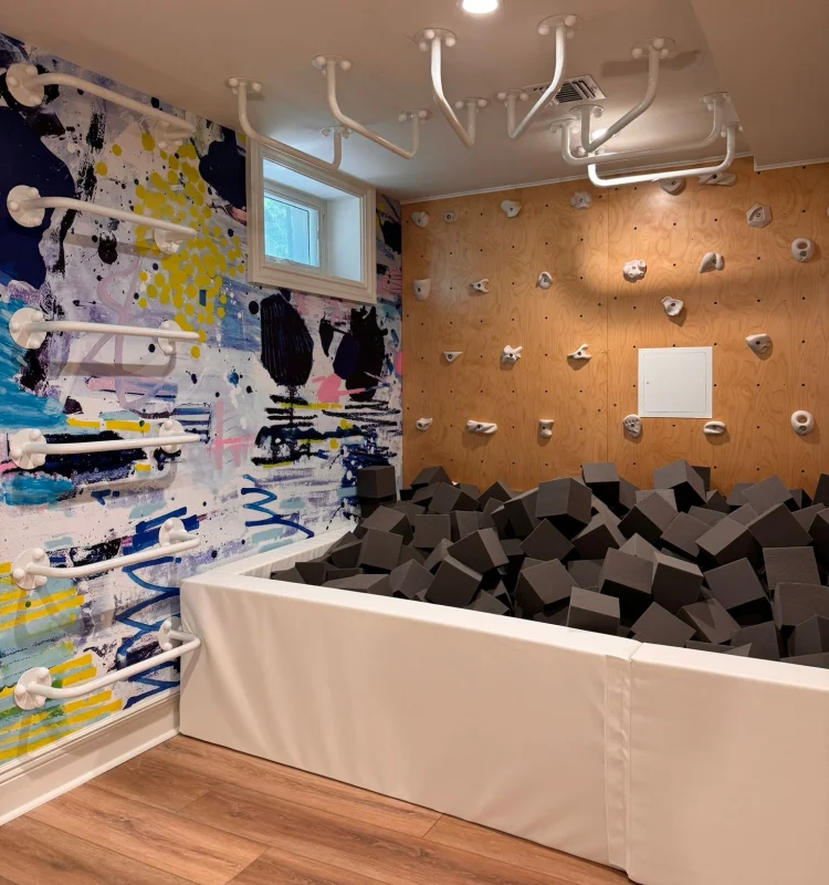 Custom White Colored Kids Playroom for Gym Foam Block Ball Pit Money bar  Rope Indoor Climbing Wall Rock Child Rock Climbing Wall