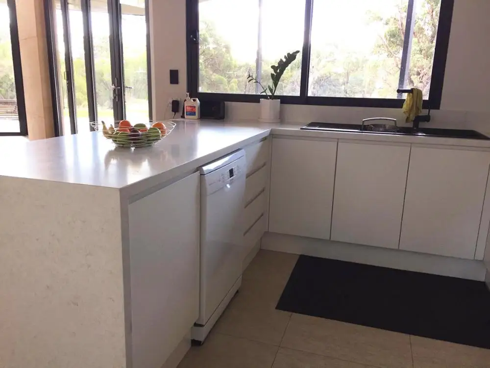 Vermont Project in Perth Australia White Modern Two Pack Paint Kitchen Cabinet Design